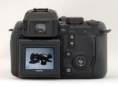 The Imaging Resource Fujifilm FinePix S9000 Camera Review.